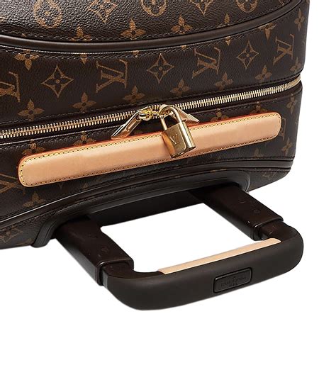 modello zephyr louis vuitton|Louis Vuitton Monogram Canvas Zephyr 55 Rolling Suitcase.